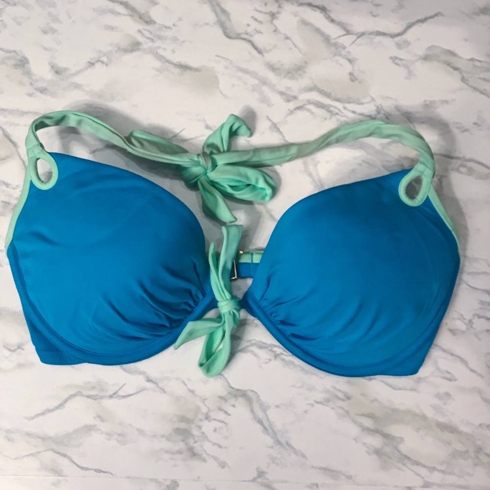 Victoria’s Secret Bikini Top